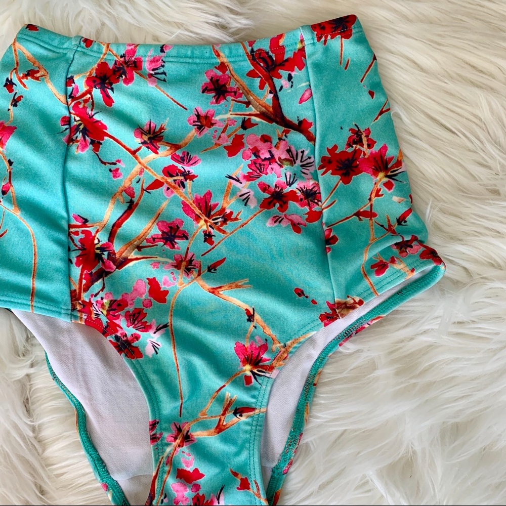 NWOT! Poprageous AZ Iced Tea High-Waist Bikini Set - Picture 4 of 8